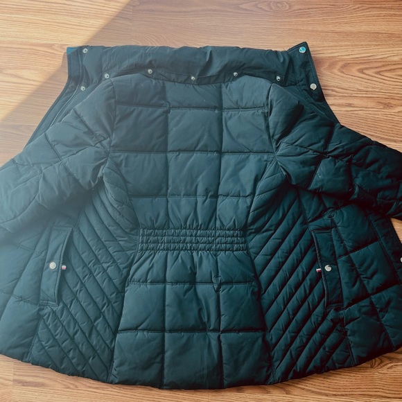 Tommy Hilfiger Long Black Puffer Coat - Picture 5 of 7